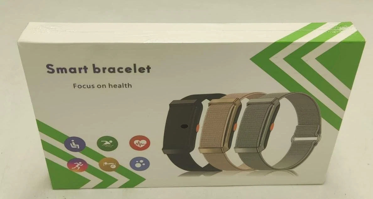 Smart Fitness Tracker Bracelet